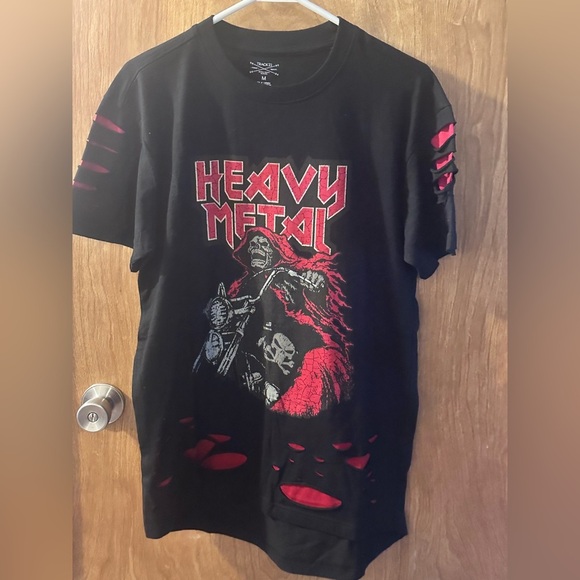 Y2K L “Track 23” Heavy Metal Customized Ripped & Thrashed Music Grunge T-Shirt - Picture 1 of 4